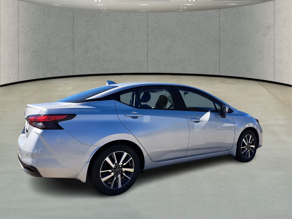 2025 Nissan Versa SV photo 3