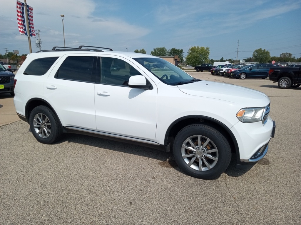 2017 Dodge Durango SXT photo 3