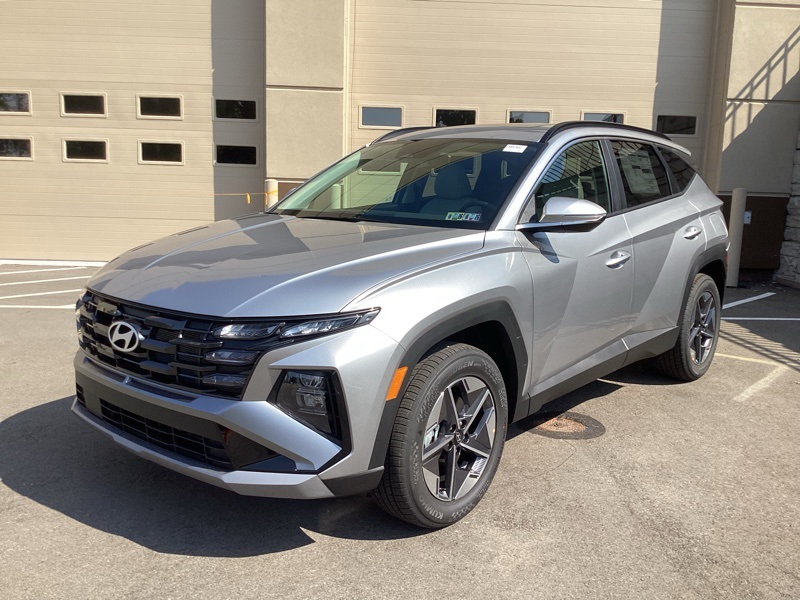 2025 Hyundai Tucson SEL Convenience photo 2