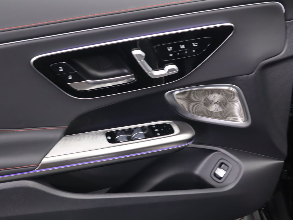 2026 Mercedes Benz CLE AMG 53 4MATIC photo 32