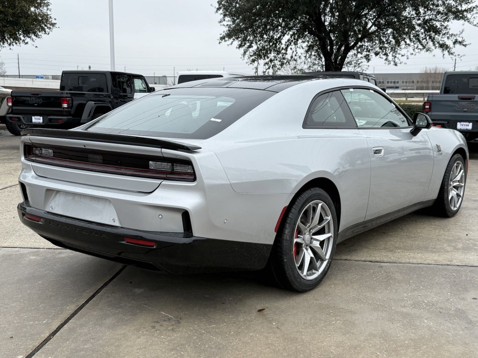 2025 Dodge Charger Scat Pack photo 4