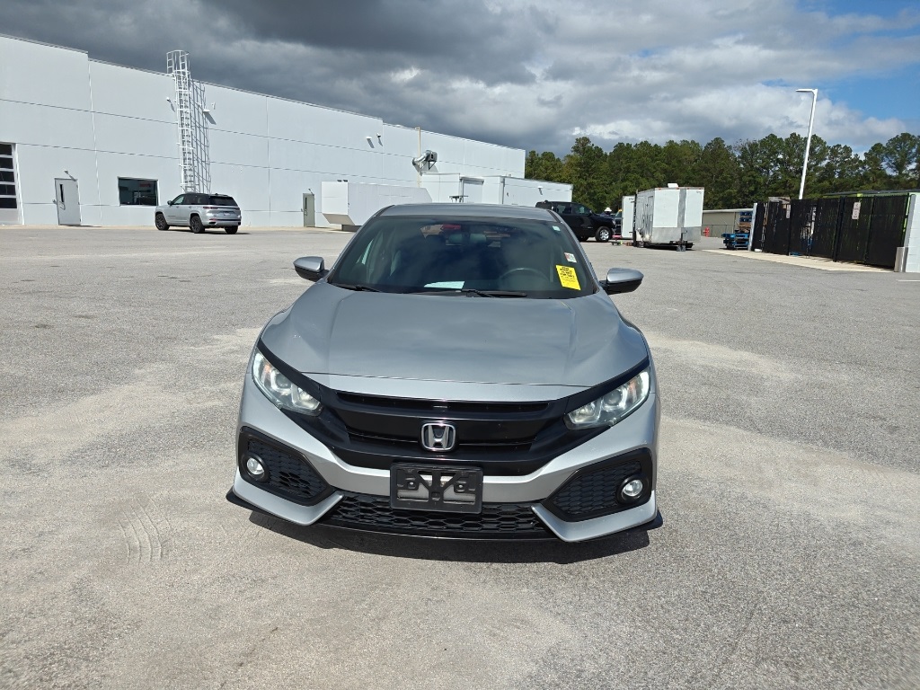2018 Honda Civic Sport photo 2
