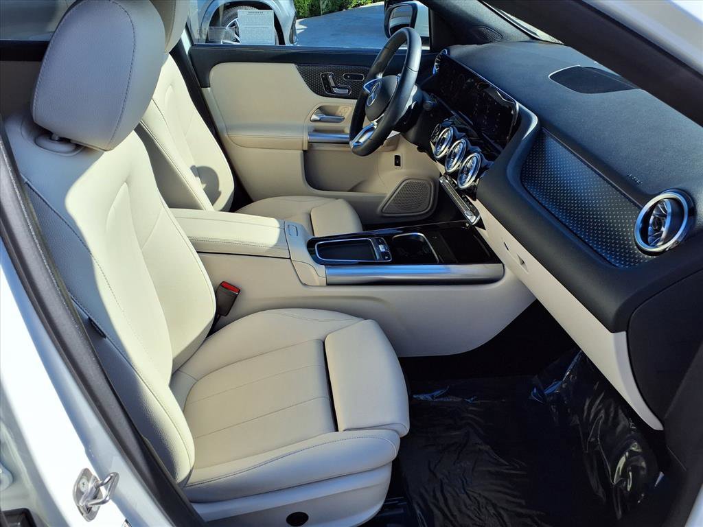 2025 Mercedes Benz GLA 250 4MATIC photo 15