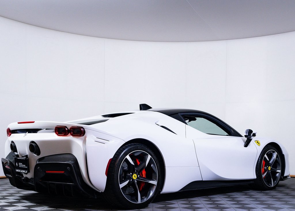 Certified Used 2021 Bianco Cervino Ferrari Base image 11