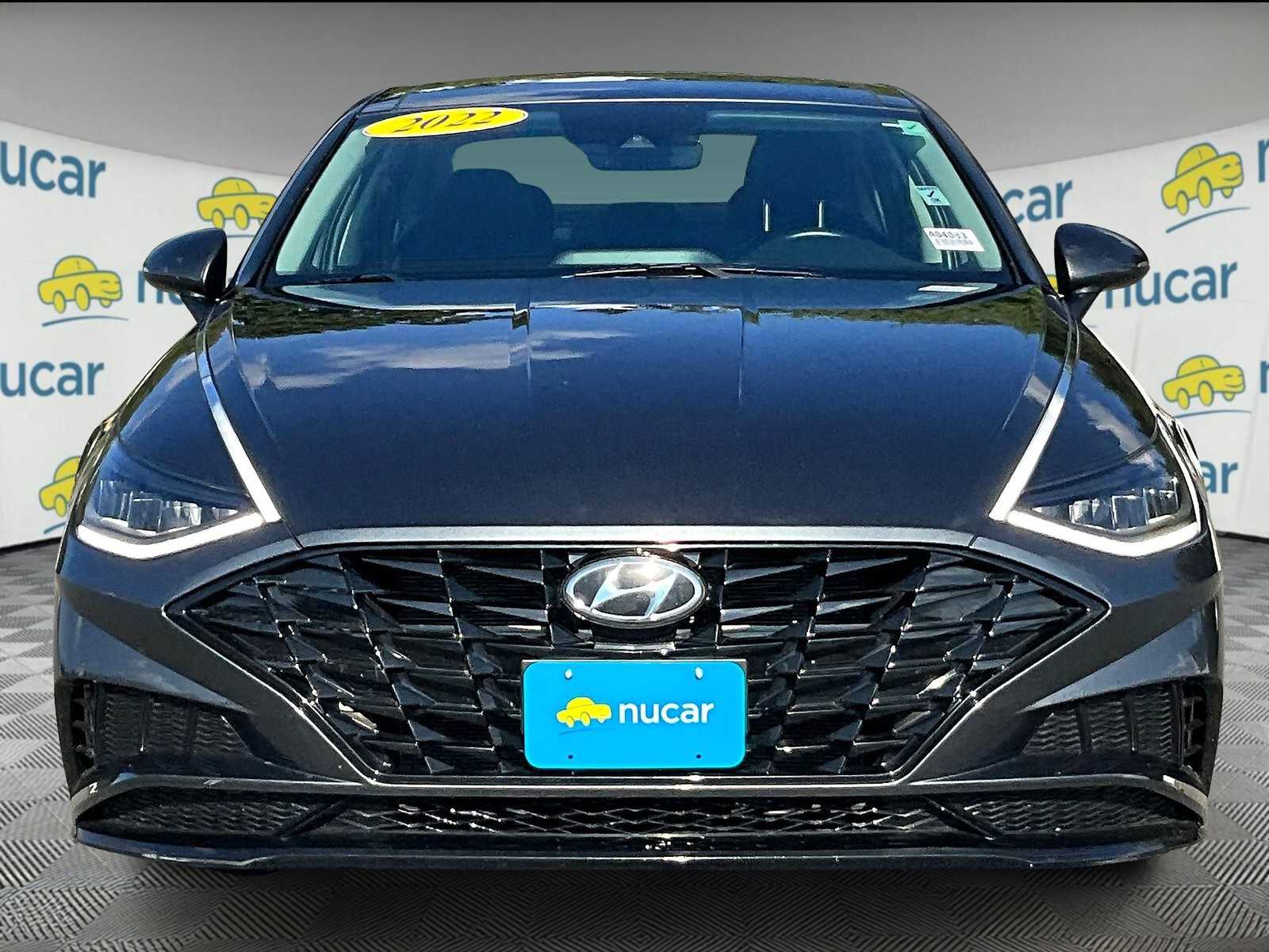 2022 Hyundai Sonata SEL photo 2