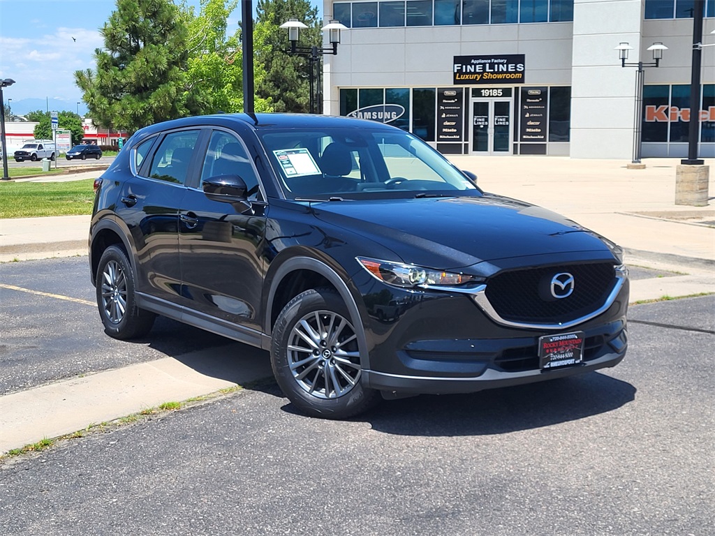 2017 Mazda CX-5 Sport photo 2
