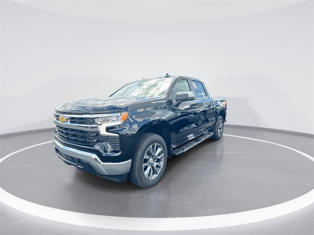 2026 Chevrolet Silverado 1500 LT photo 4