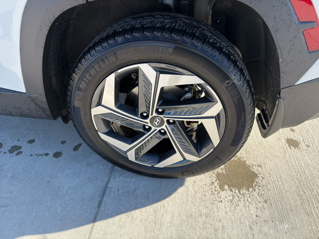 2024 Hyundai Tucson SEL Convenience photo 2