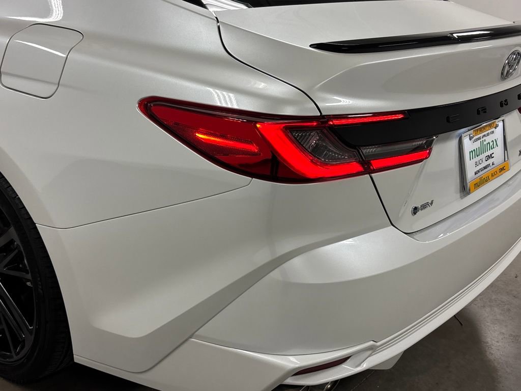 2025 Toyota Camry XSE photo 10