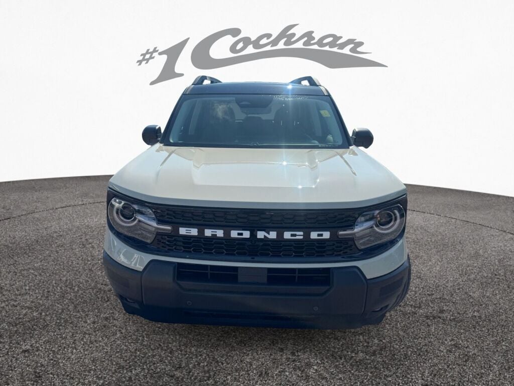 2025 Ford Bronco Sport Outer Banks photo 2