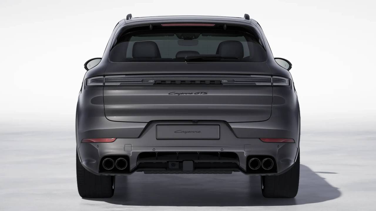 2025 Porsche Cayenne GTS photo 8