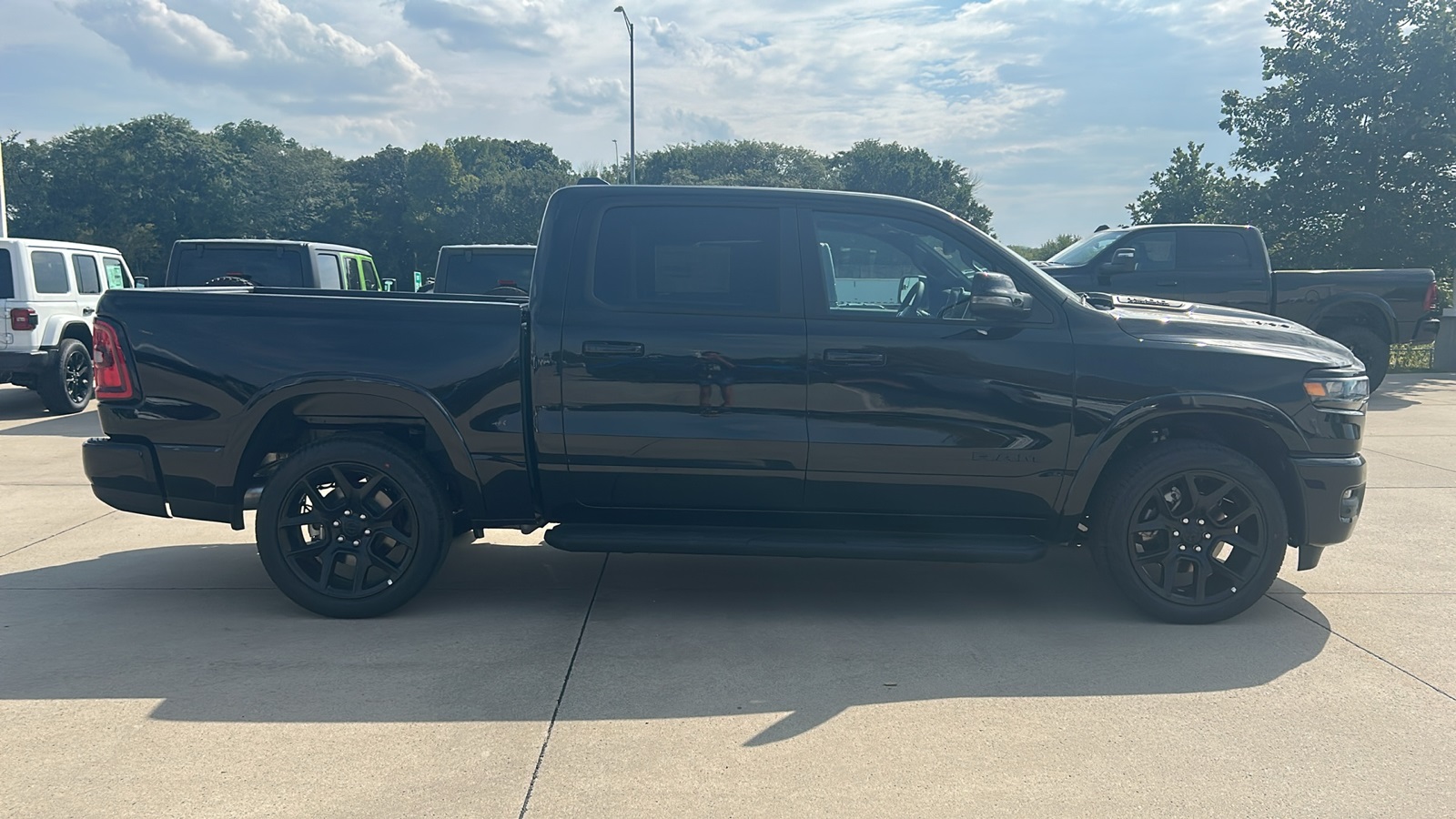 2026 Ram 1500 Laramie photo 2