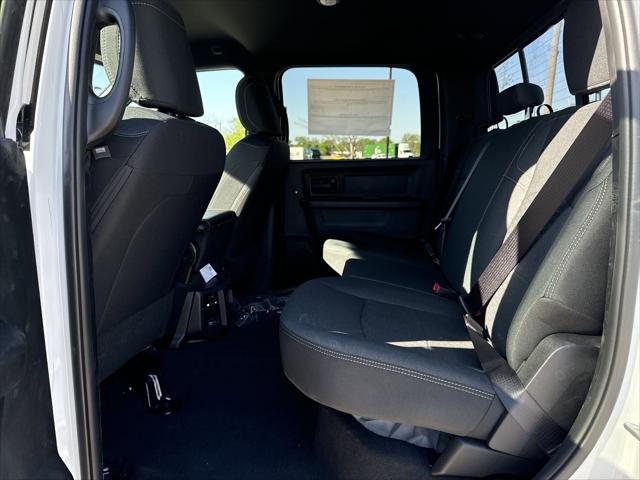 2025 Ram 2500 Tradesman photo 16