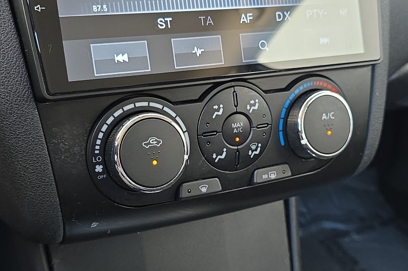 2011 Nissan Altima 2.5 S photo 20