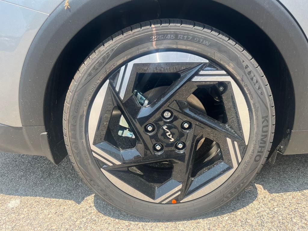 2025 Kia K4 EX photo 11