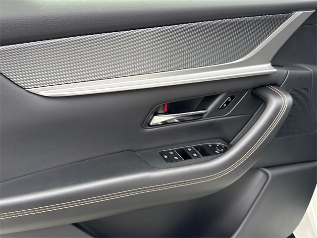 2025 Mazda CX-90 3.3 Turbo Preferred photo 9