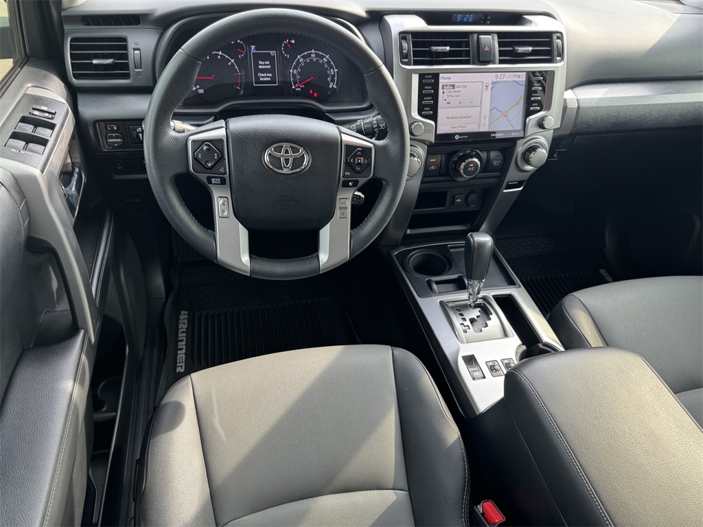 2020 Toyota 4Runner SR5 Premium photo 12