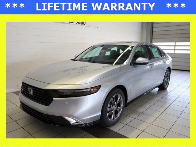 2025 Honda Accord Hybrid EX-L's photo