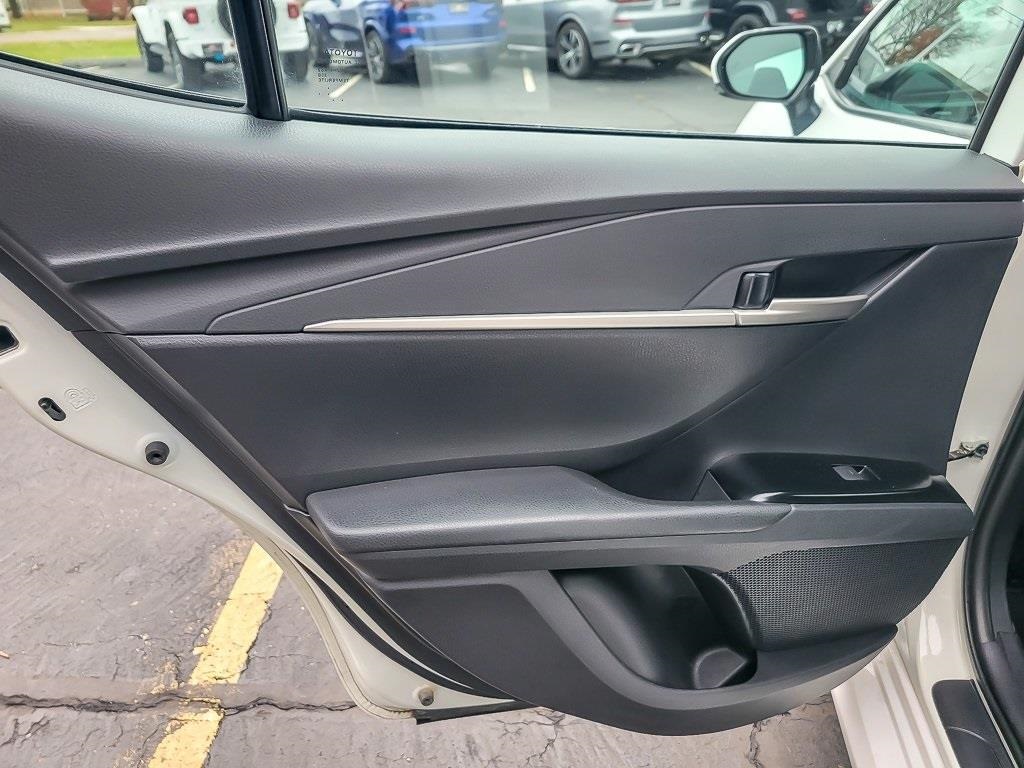 2025 TOYOTA CAMRY - Image 17