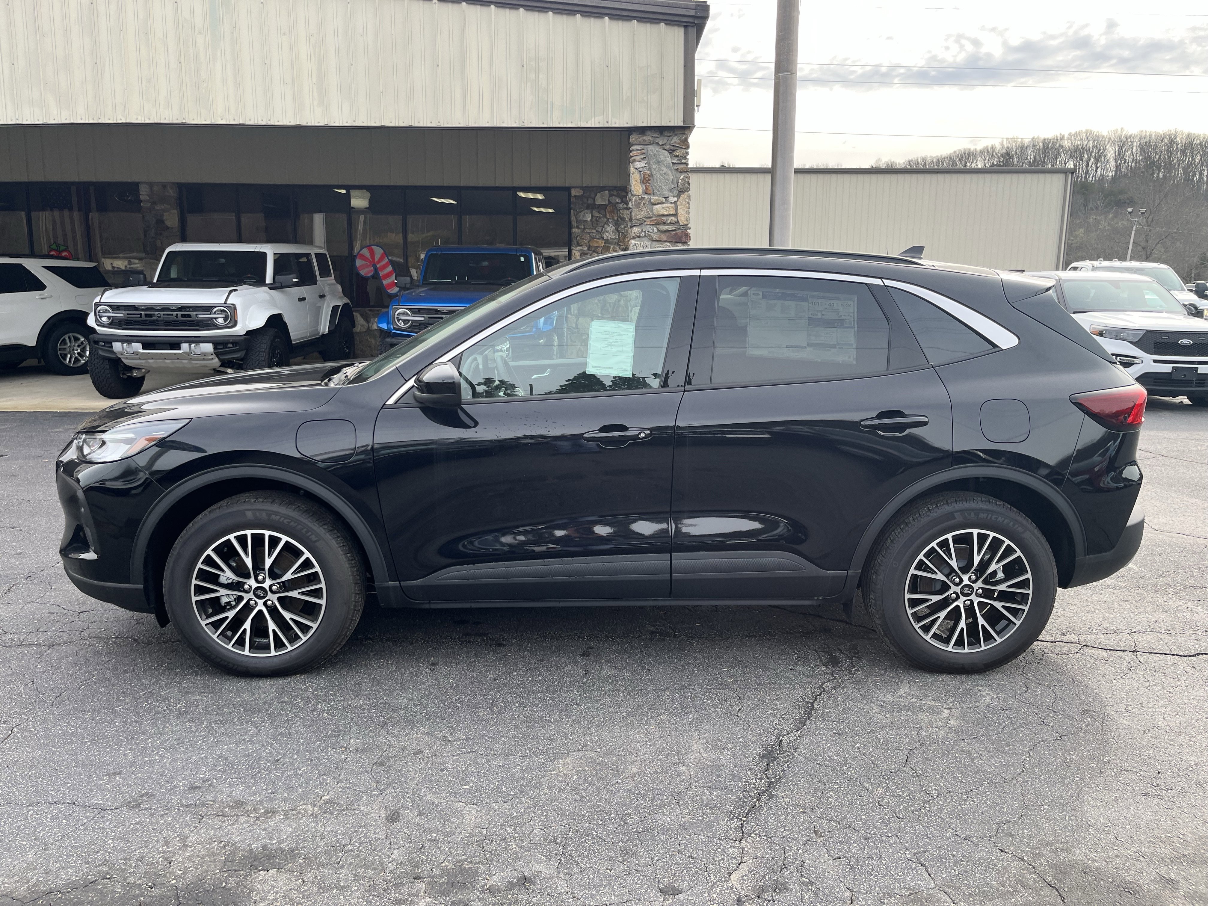 2024 Ford Escape PHEV's photo