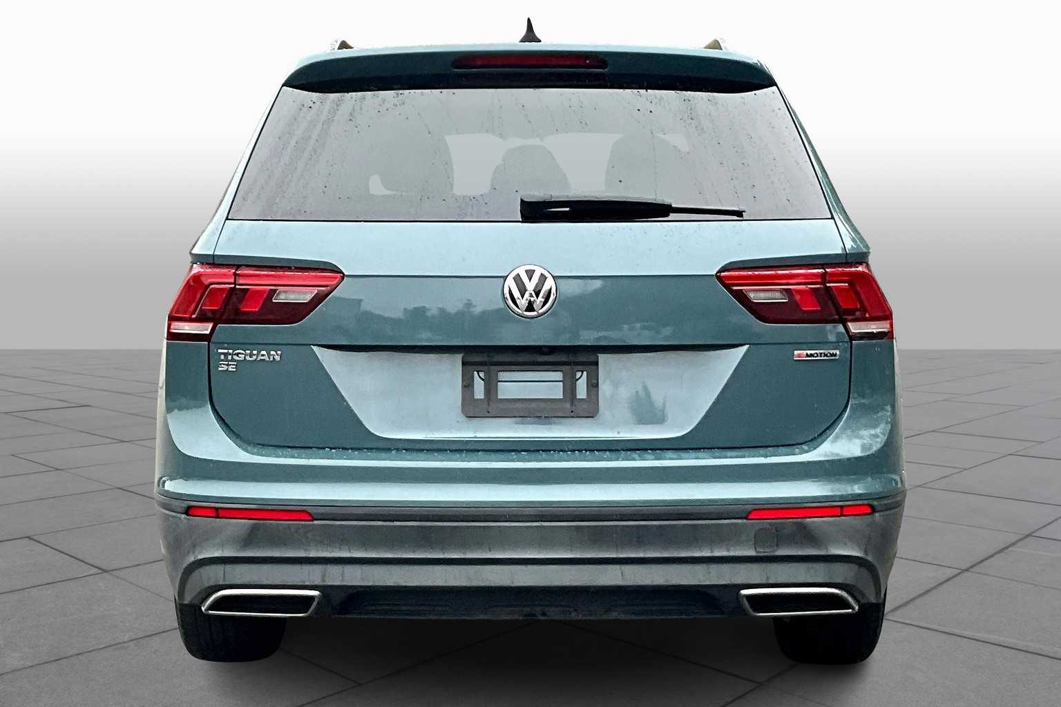 2019 Volkswagen Tiguan SE photo 3