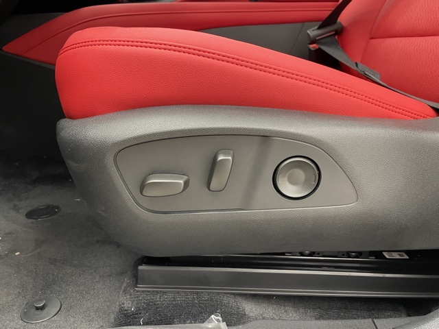2025 Chevrolet Blazer EV photo 4