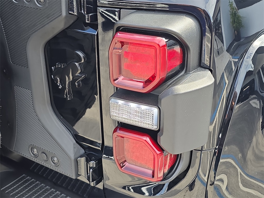 2024 Ford Bronco Raptor photo 11
