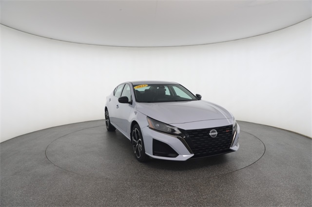 2023 Nissan Altima 2.5 SR photo 27