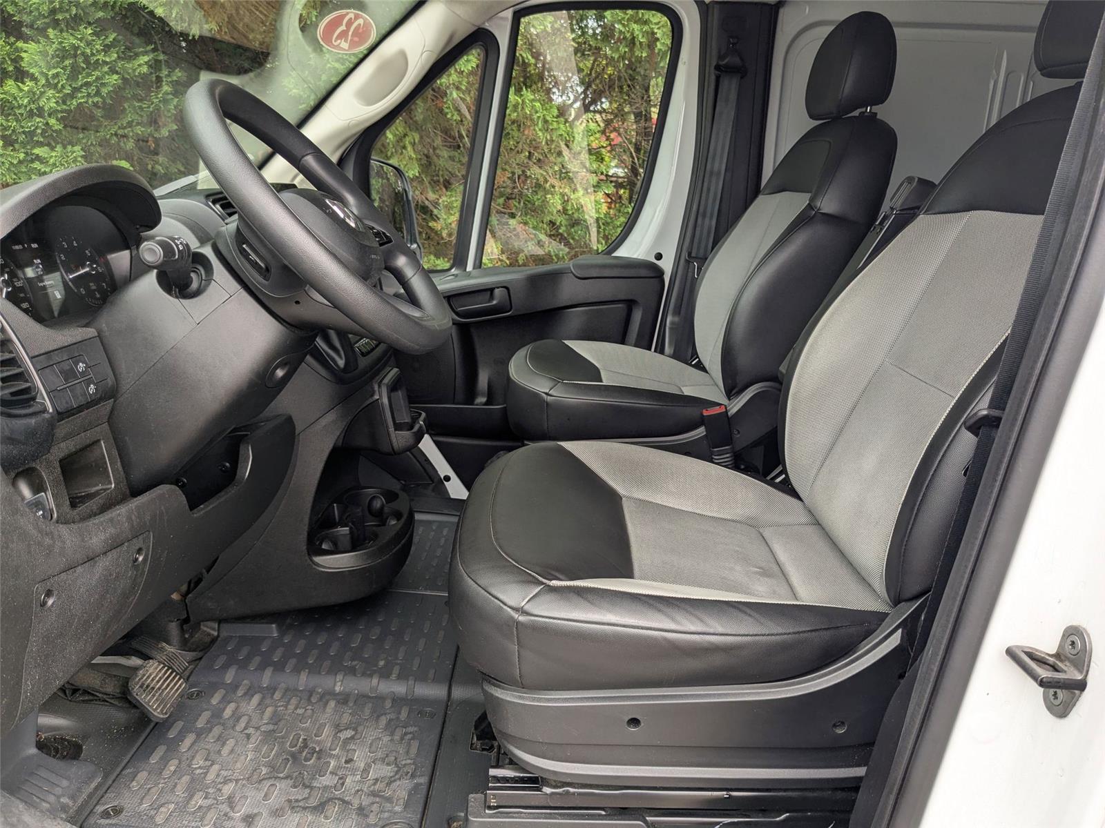 2023 Ram ProMaster 2500 photo 13