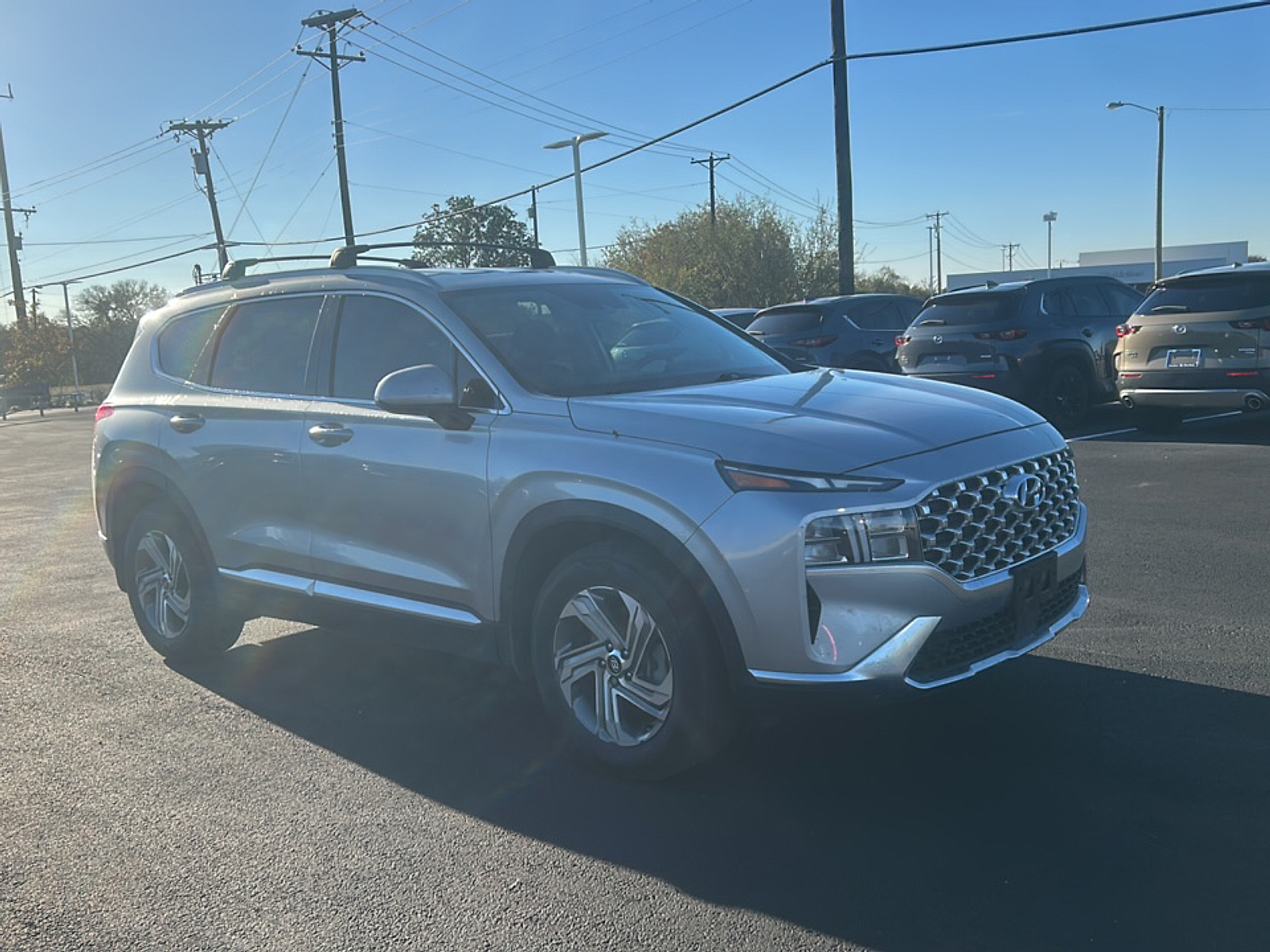 2022 Hyundai Santa Fe SEL photo 2