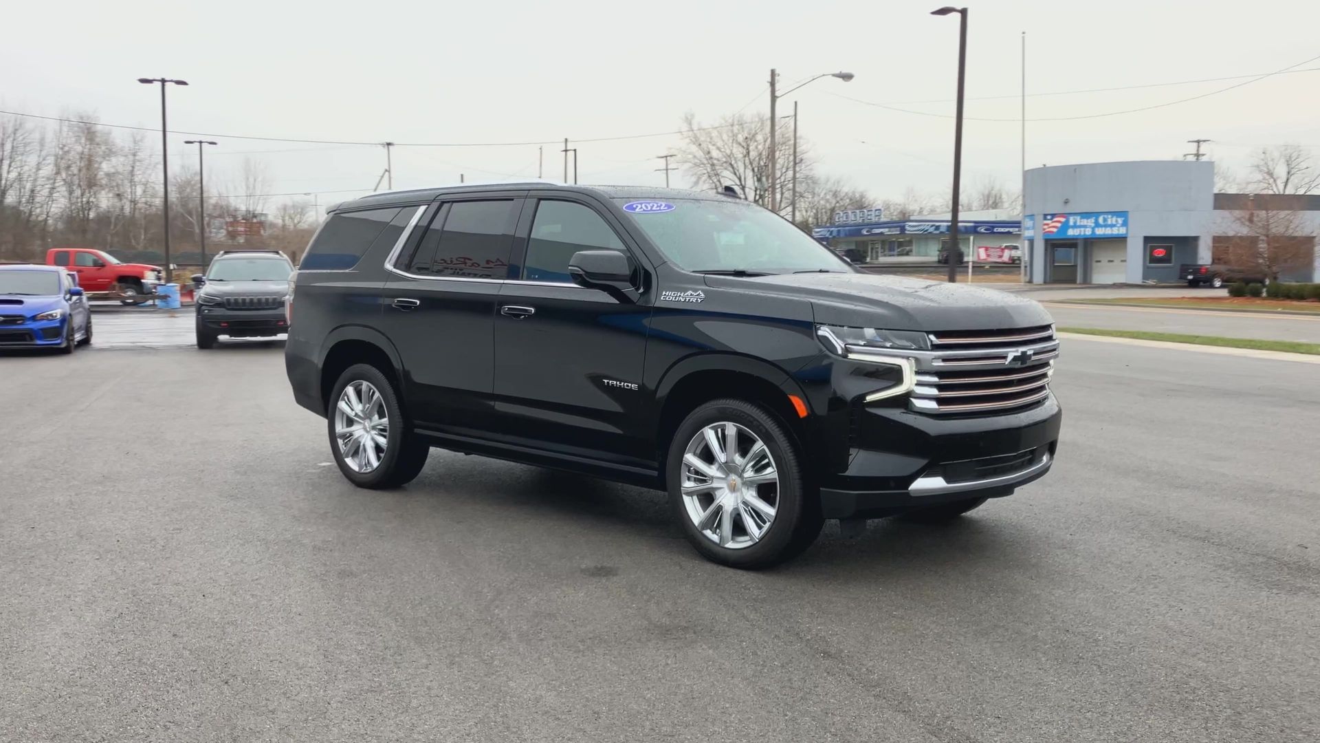 2022 Chevrolet Tahoe High Country photo 2
