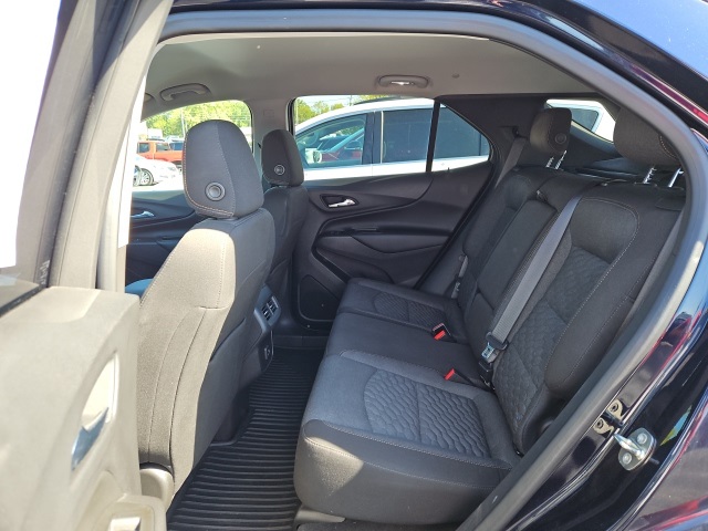 2020 Chevrolet Equinox LT photo 12