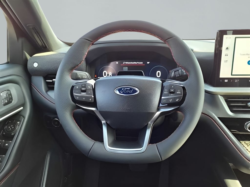 2025 Ford Explorer ST-Line photo 11