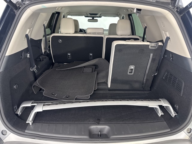 2022 Nissan Pathfinder SL photo 25