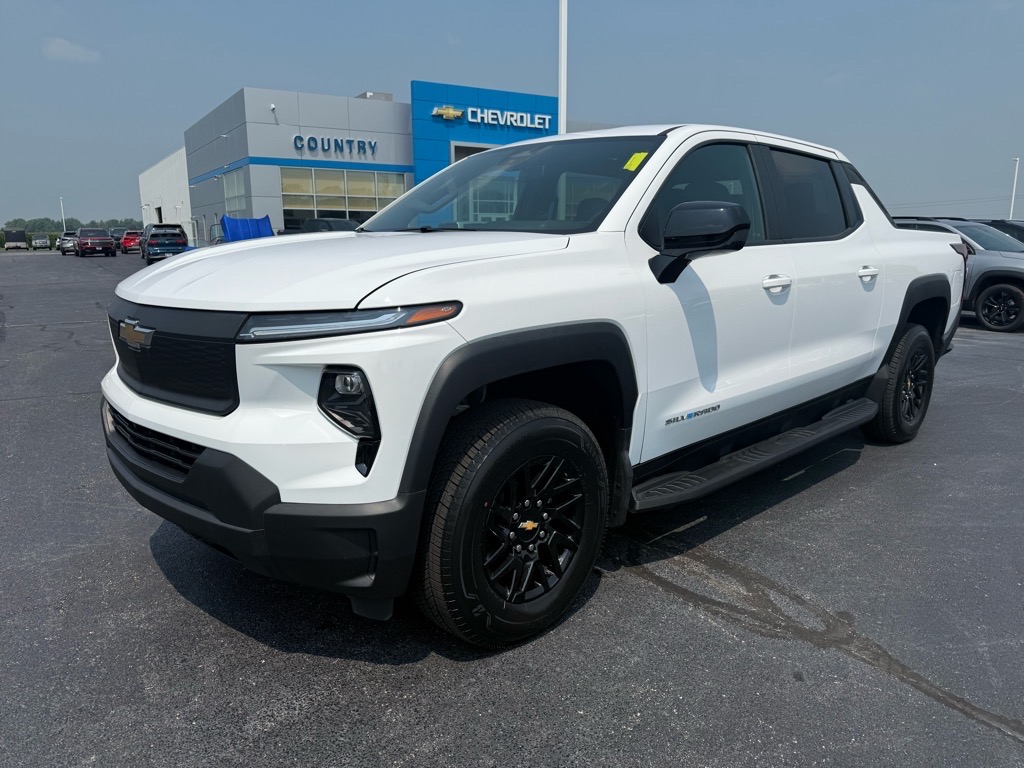 Used 2024 Chevrolet Silverado EV Work Truck with VIN 1GC10UED3RU205096 for sale in Herscher, IL
