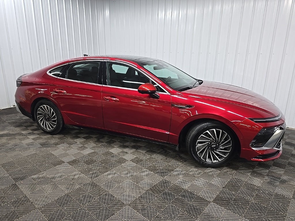 2024 Hyundai Sonata Hybrid Limited's photo