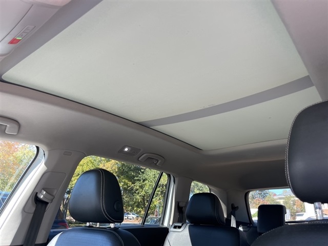 2022 Volkswagen Atlas SE Technology photo 3