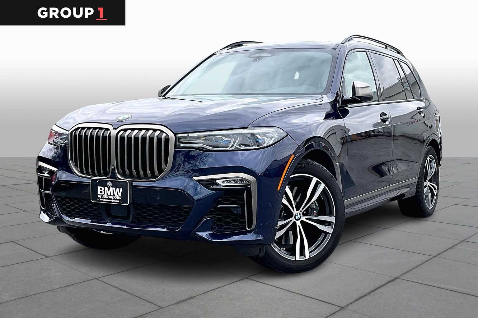 2022 BMW X7 M50i's photo