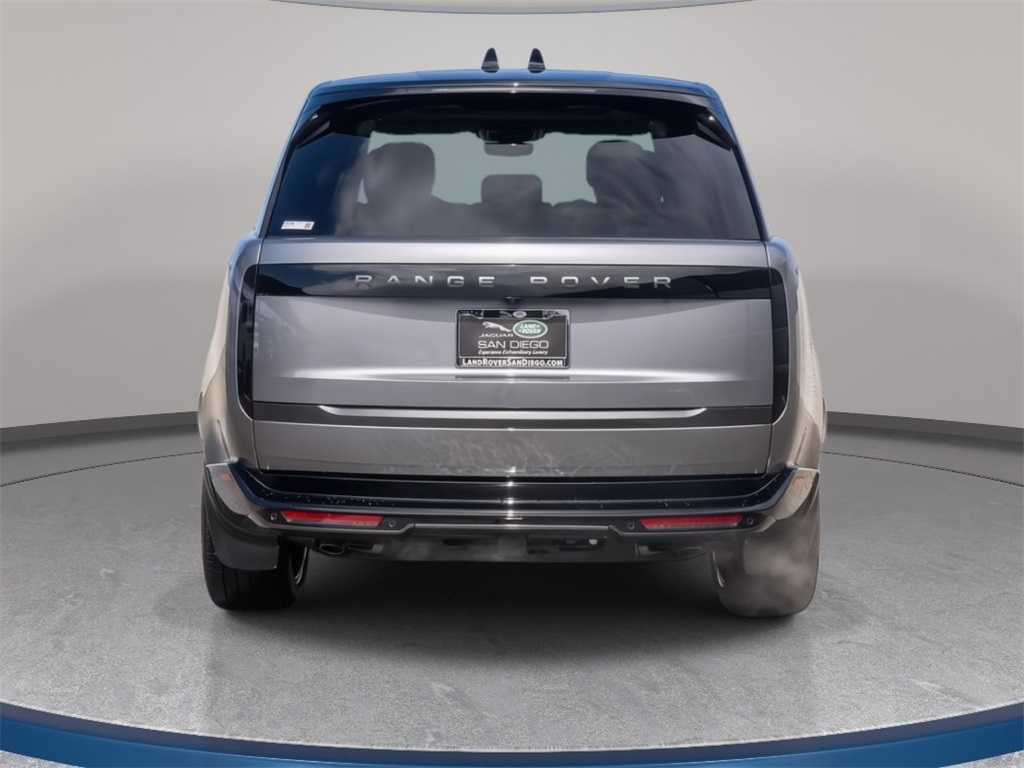 2025 Land Rover Range Rover SE photo 2