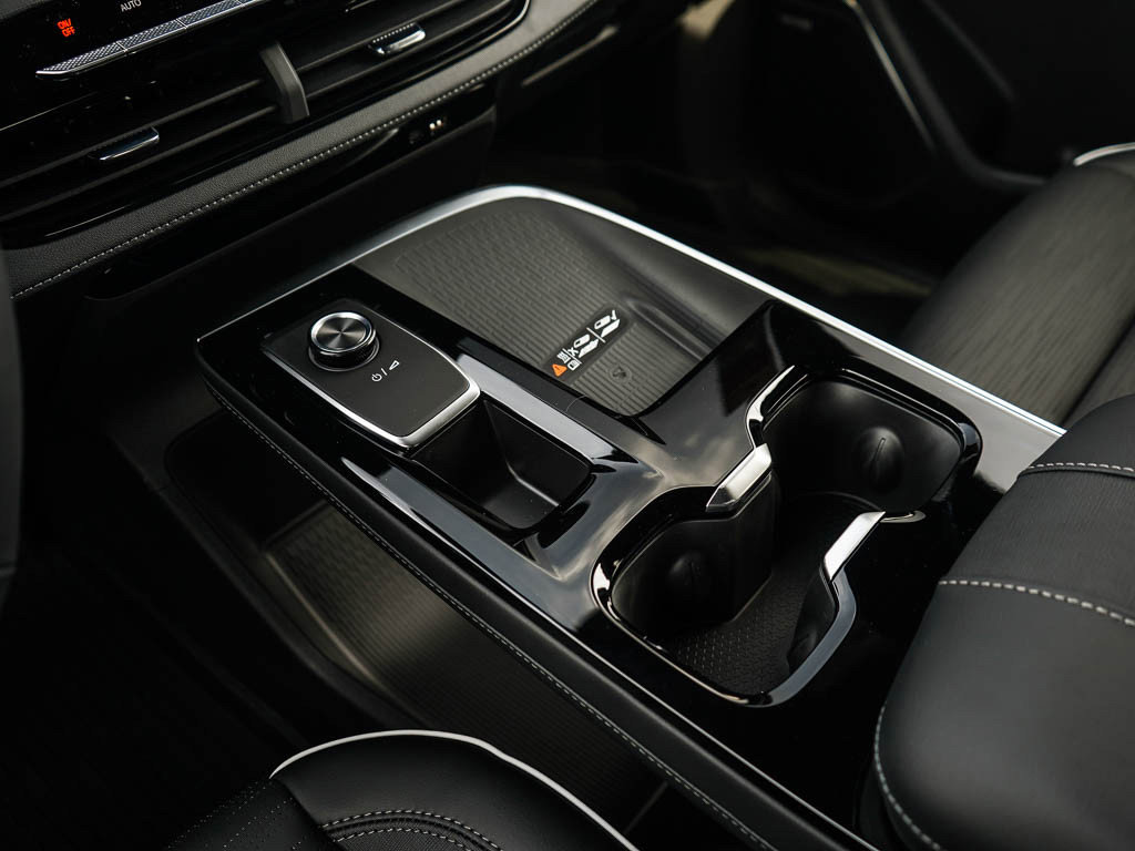 2026 Buick Enclave Sport Touring photo 28