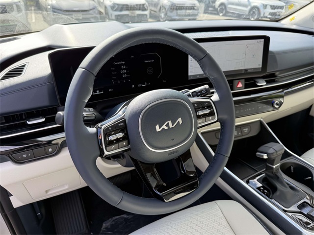 2026 Kia Carnival SX Prestige photo 2