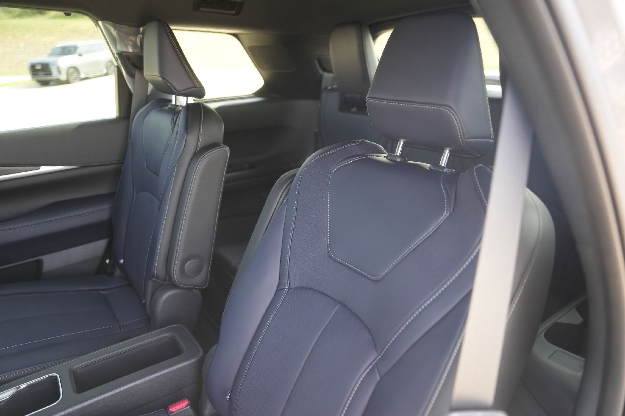 2026 Infiniti QX60 AWD photo 17