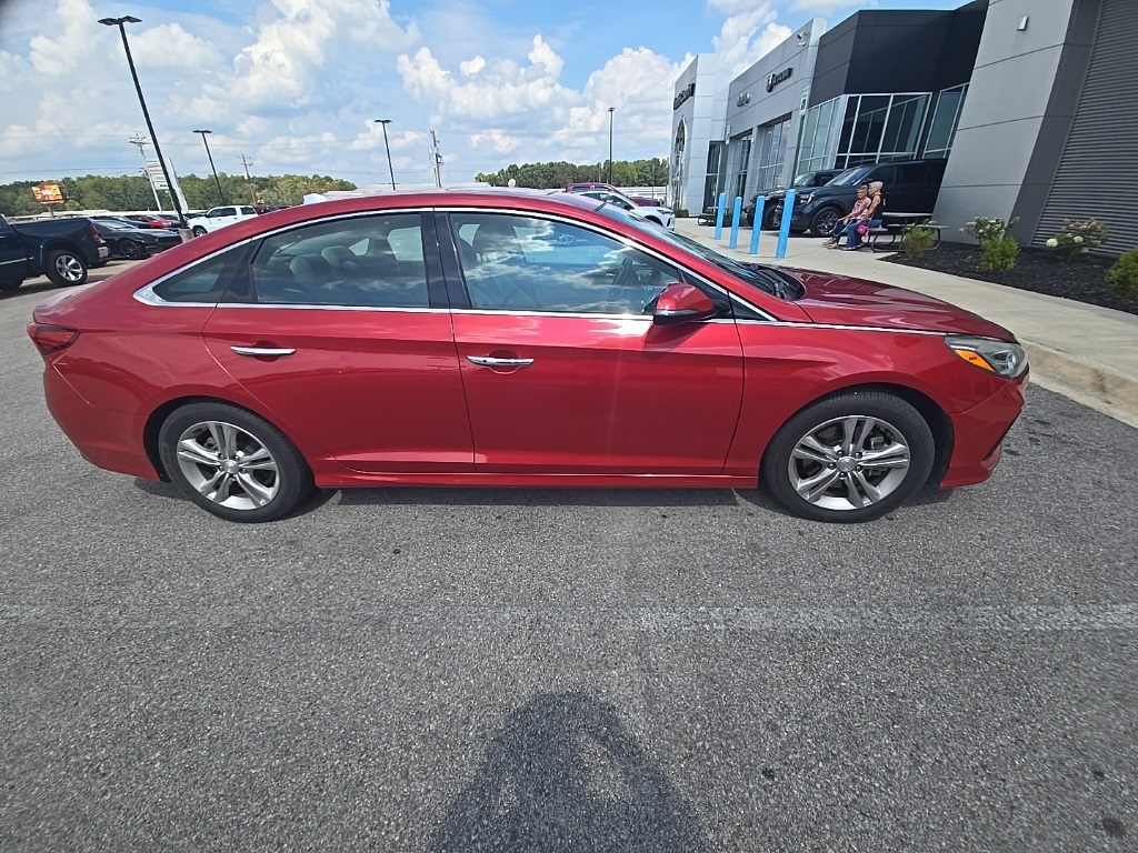 2018 Hyundai Sonata Limited photo 3