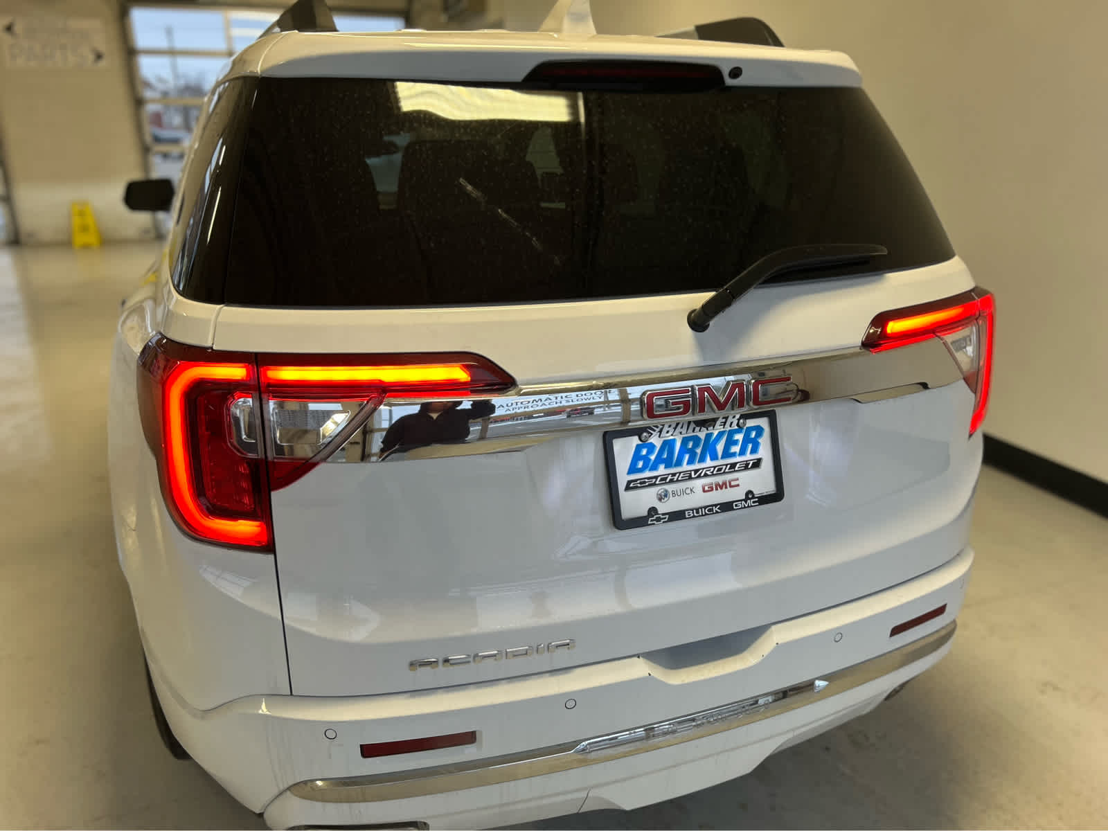 2023 Gmc Acadia Denali photo 4