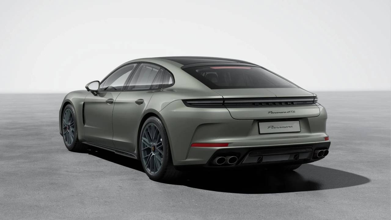 2026 Porsche Panamera GTS photo 2