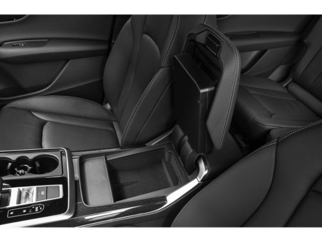 2026 Audi Q7 Prestige photo 10