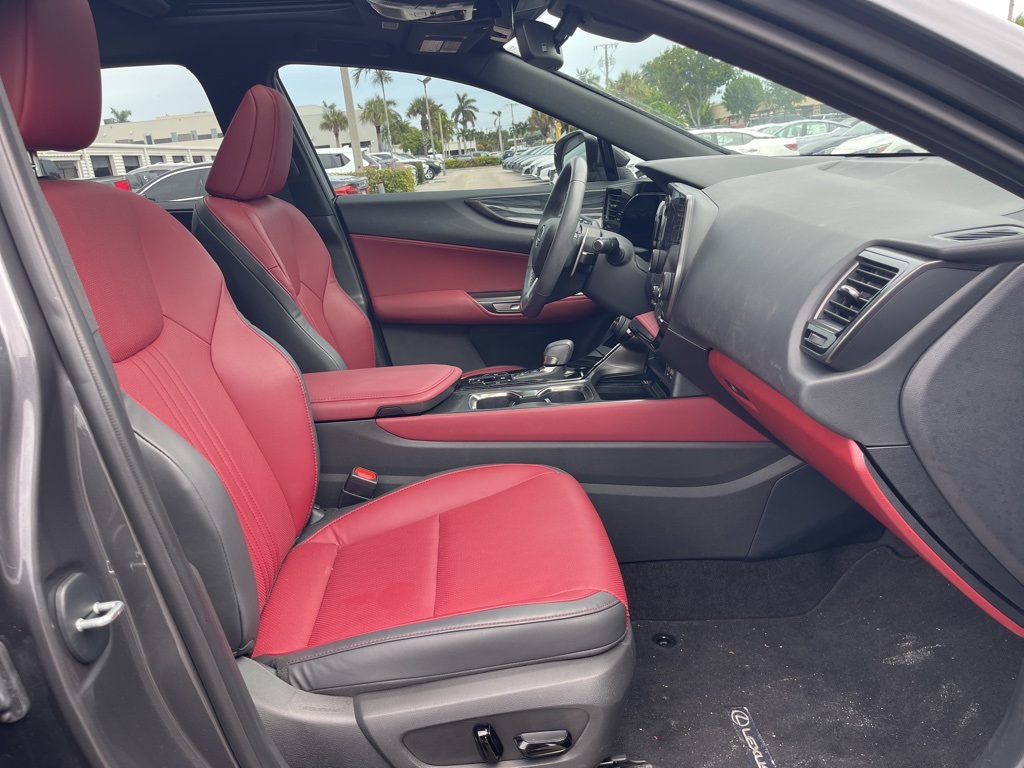 2025 Lexus NX Premium photo 16