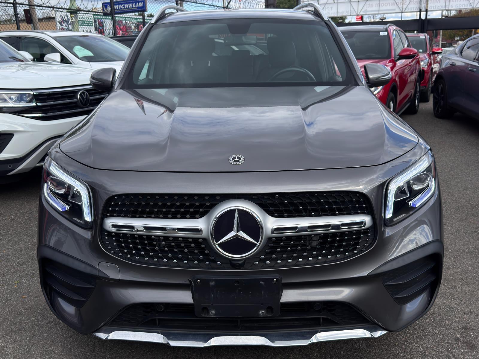 2021 Mercedes Benz GLB 250 4MATIC photo 2