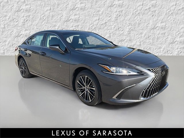 2025 Lexus ES 350's photo