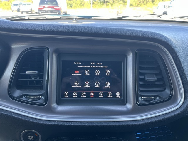 2022 Dodge Challenger R/T photo 15